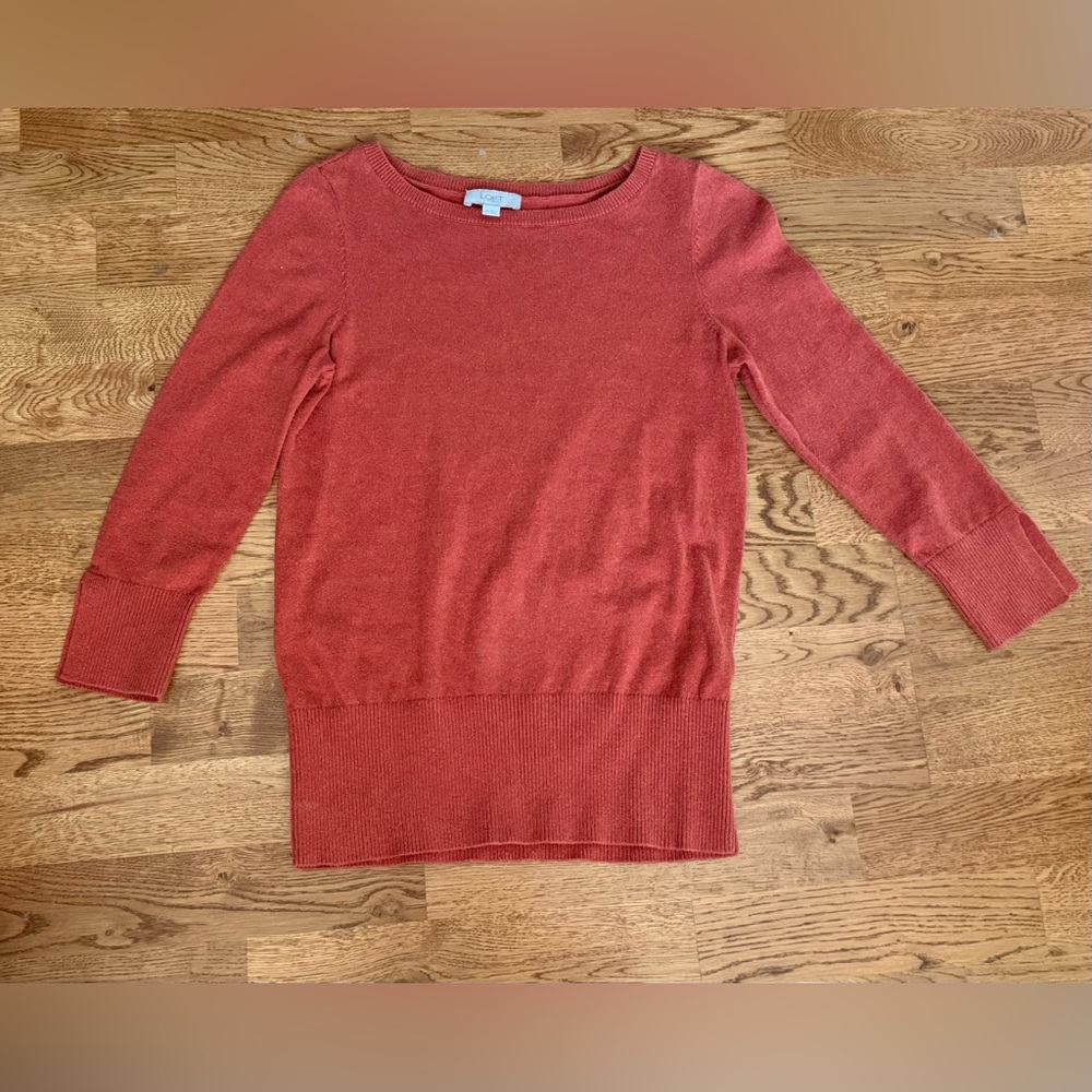 LOFT Crew Neck Pullover Burnt Orange Sweater Size XS.